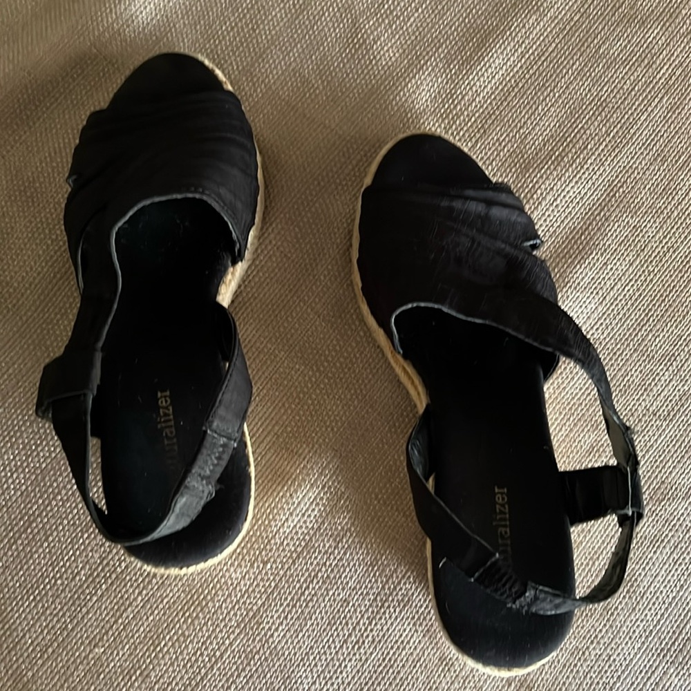 Naturalizers, size 6 1/2